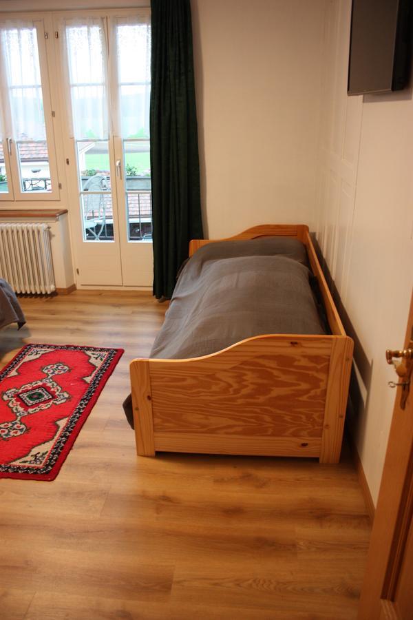 B&B Stirnimann Bunzen ภายนอก รูปภาพ